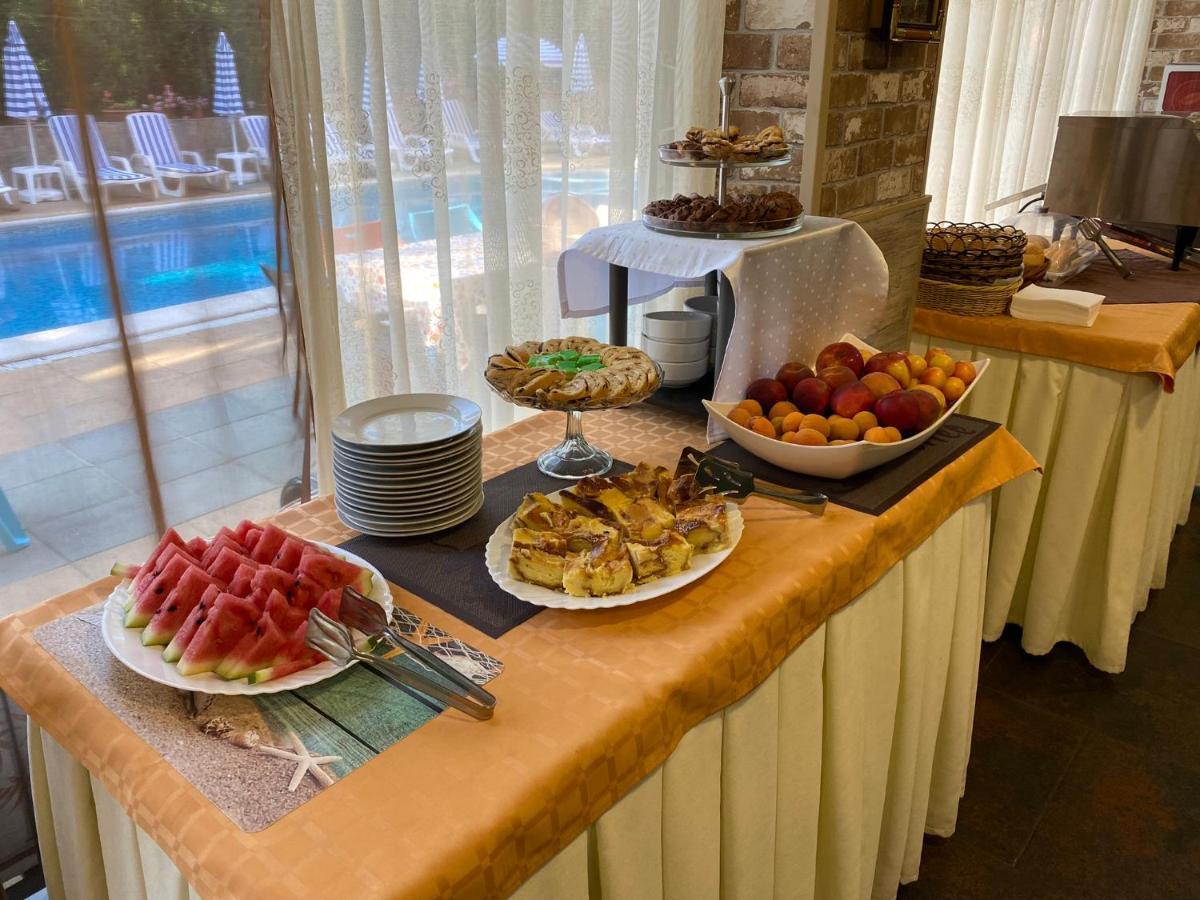 Hotel Sea Star Приморско Εξωτερικό φωτογραφία